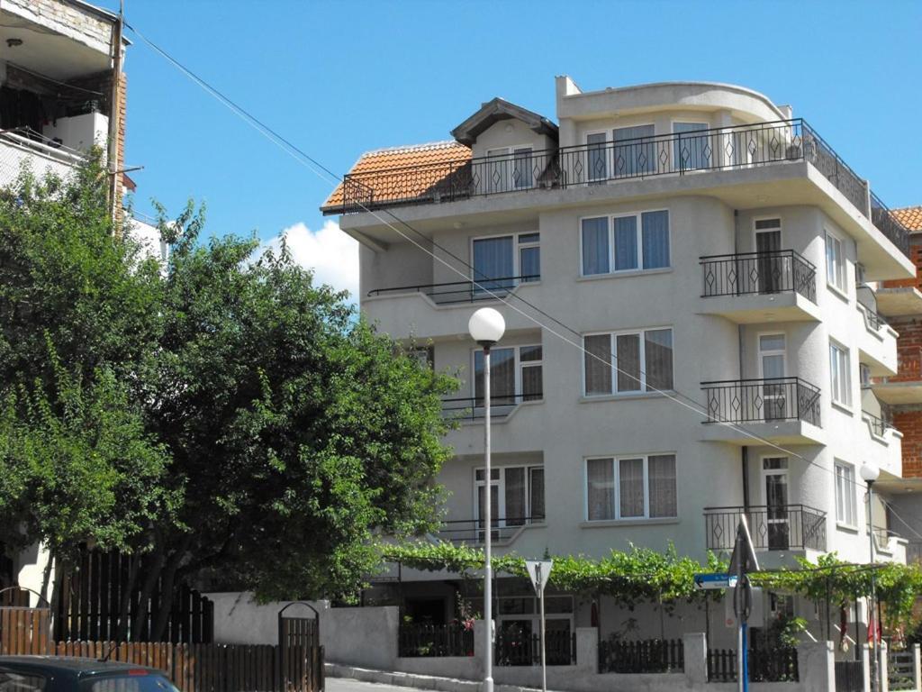 Къща За Гости Каракачанов Sozopol Bagian luar foto