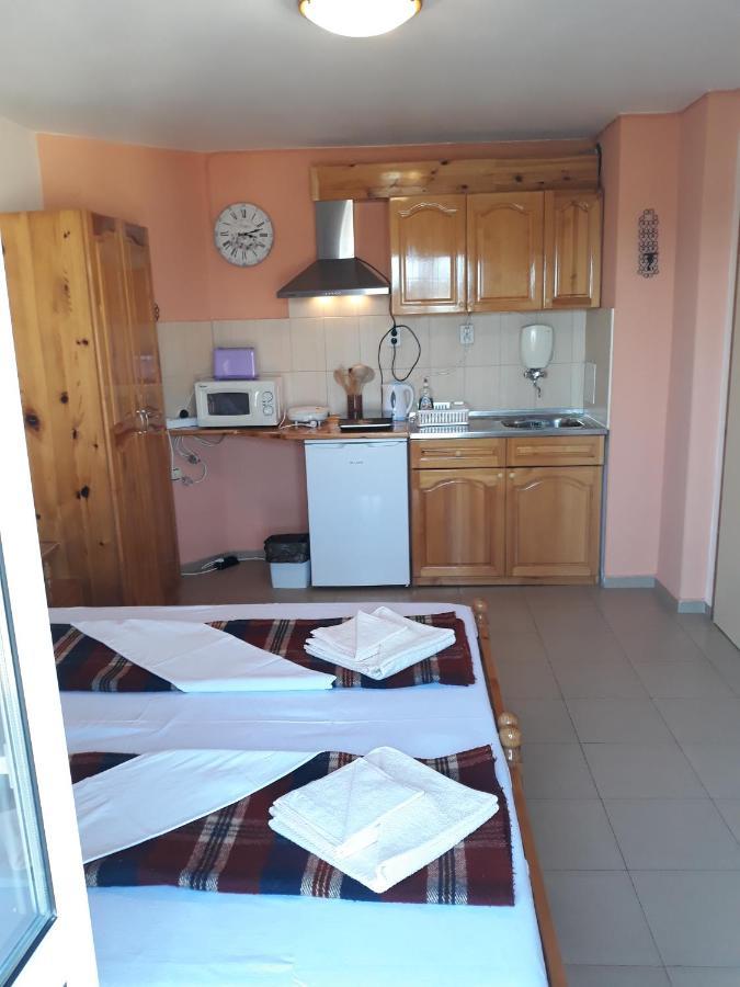 Къща За Гости Каракачанов Sozopol Bagian luar foto